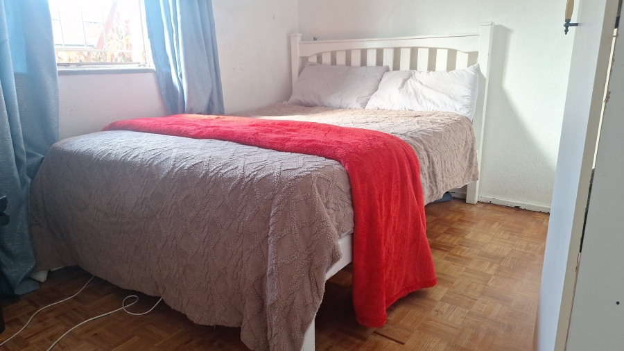 5 Bedroom Property for Sale in Retreat Western Cape